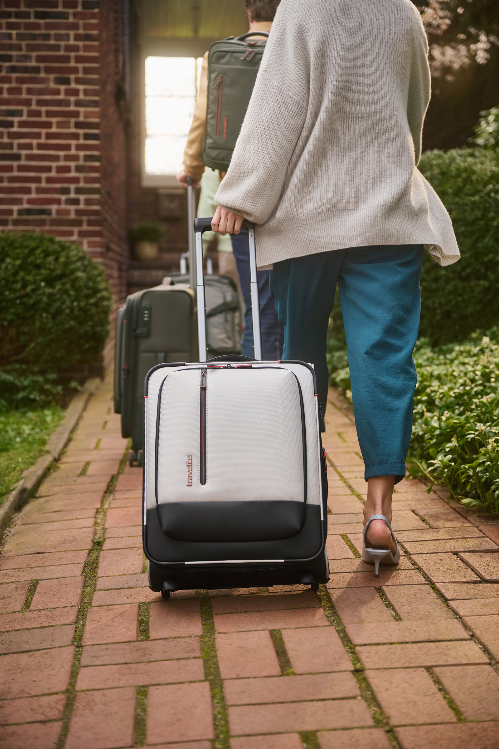 1600 travelite_Crosslite_Image_9